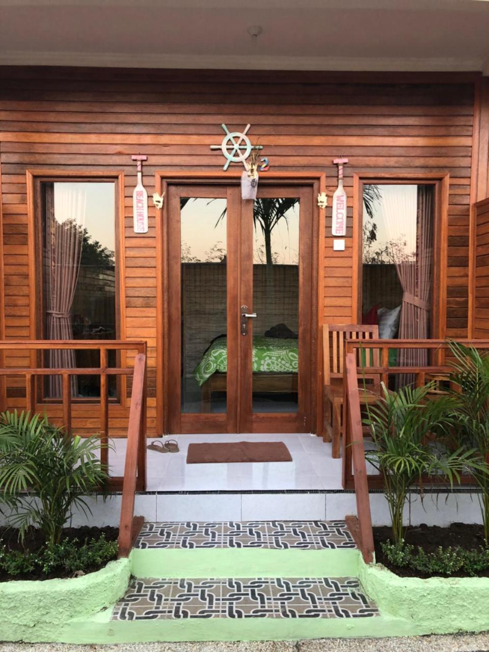 Auora Guest House Lembongan Exterior foto